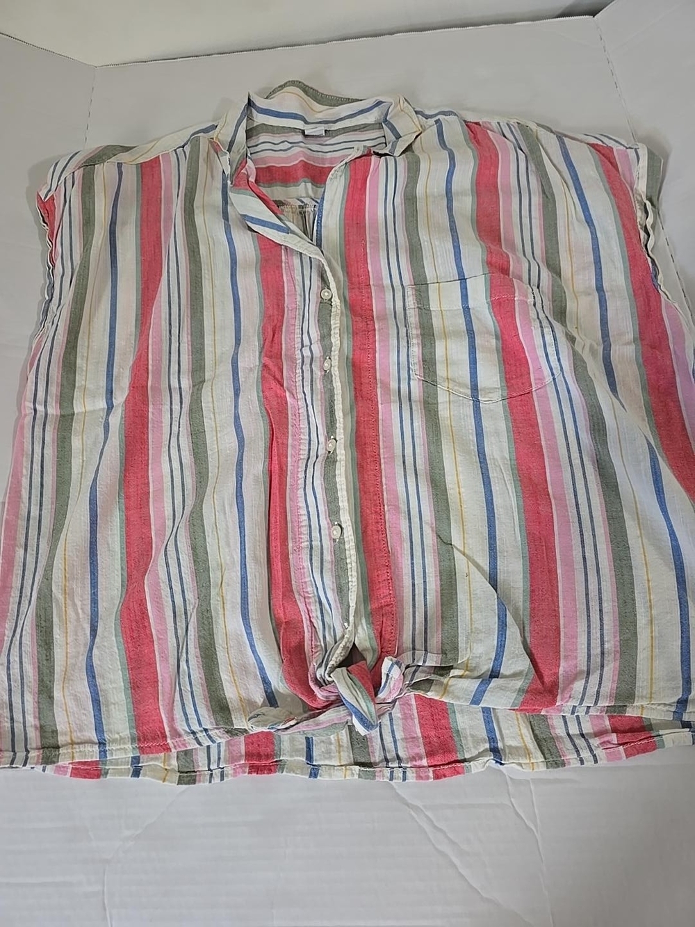 Old Navy Multicolor Striped Button-Up Blouse